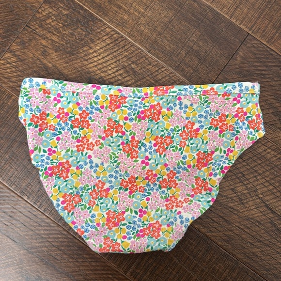 Mini Boden Girls Bikini Set with Extra Bottoms - Picture 10 of 10